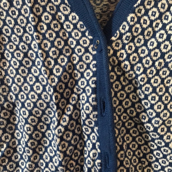 3/$20 Blue and White Patterned Cardigan - Picture 2 of 5